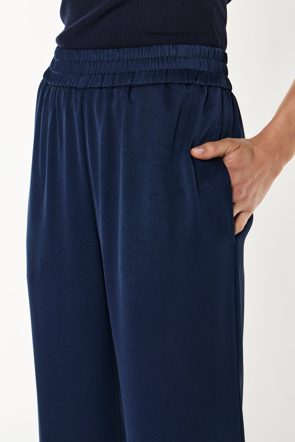 Twilights Kiss Pull On Pant