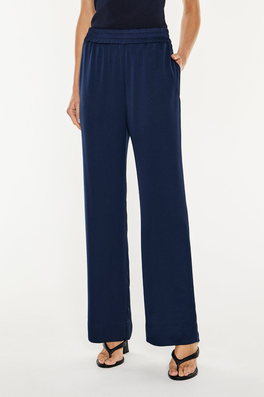 Twilights Kiss Pull On Pant