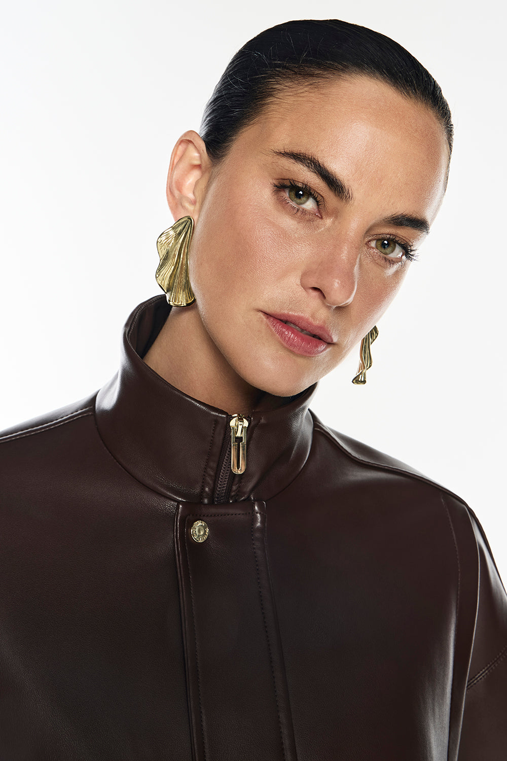 Music & Lyrics Bomber