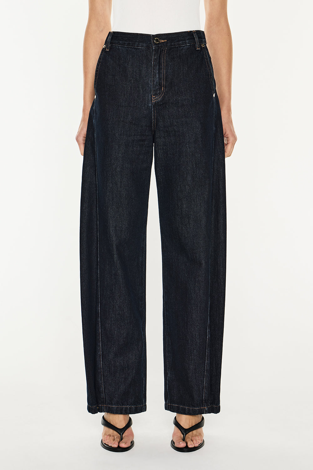Future Lover Barrel Jean