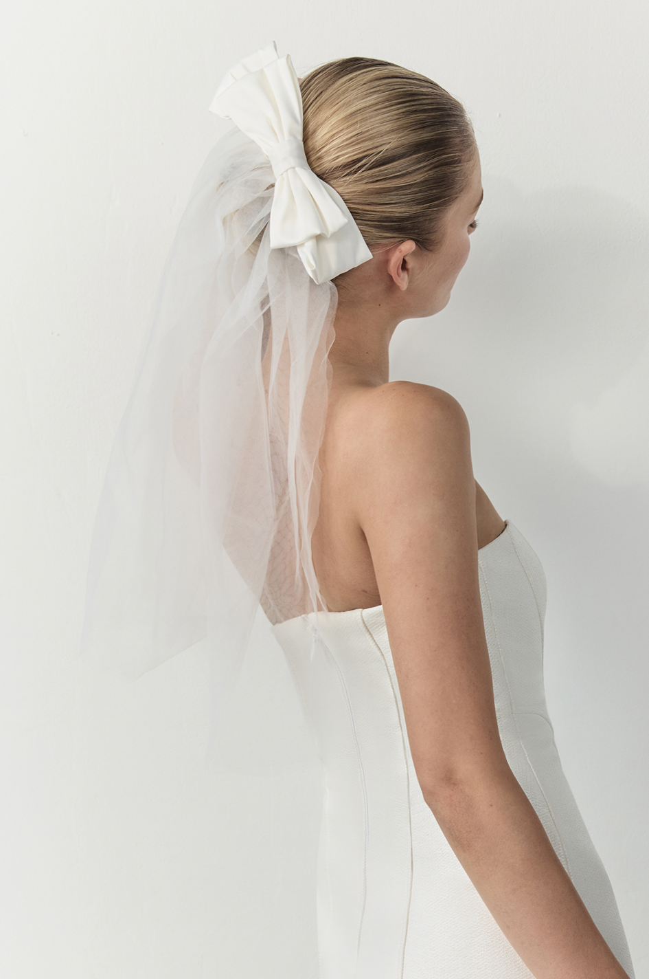 Marilyn Mini Veil